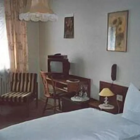 Schlossberg 3* Heppenheim (Bergstrasse)